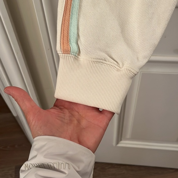 NEW Faherty joggers - Picture 5 of 11